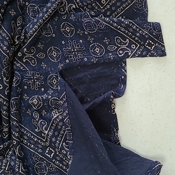 Lucky Brand navy blue patterned top size 2X - Picture 3 of 8